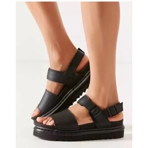 Dr. Martens air wair with bouncing soles size 8